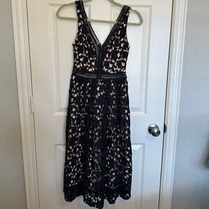 Gianni Bini Black and Cream Midi Dress